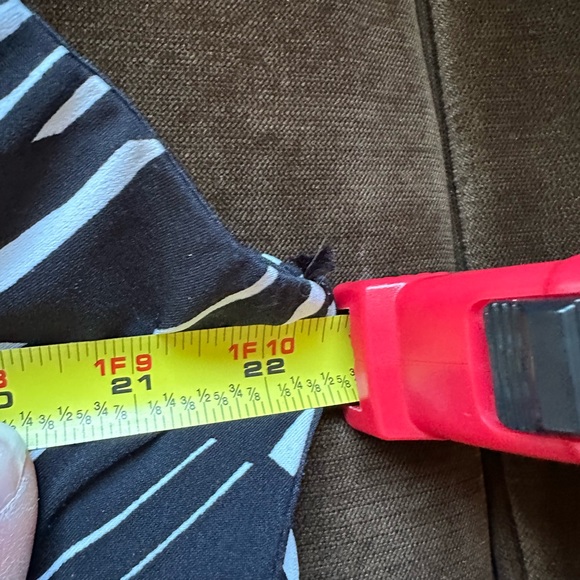 Donna Ricco NY Black & White Lines Halter Top Zip In Back SZ 14W Great Condition - Picture 13 of 14